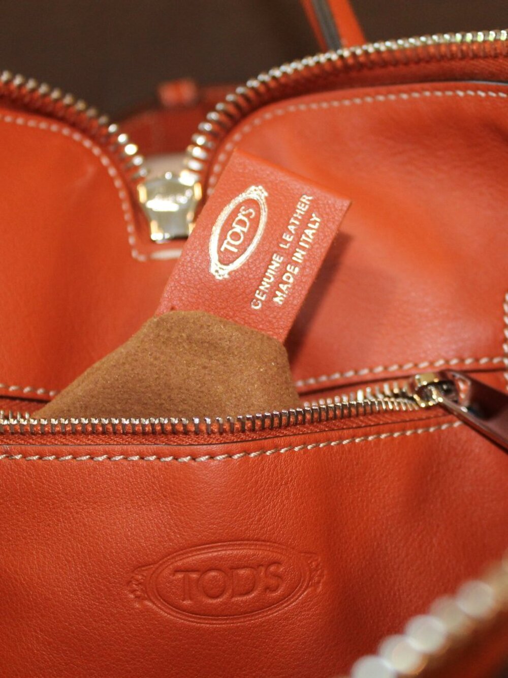 Tod's Di Swing small bag in EUC - Picture 10 of 14